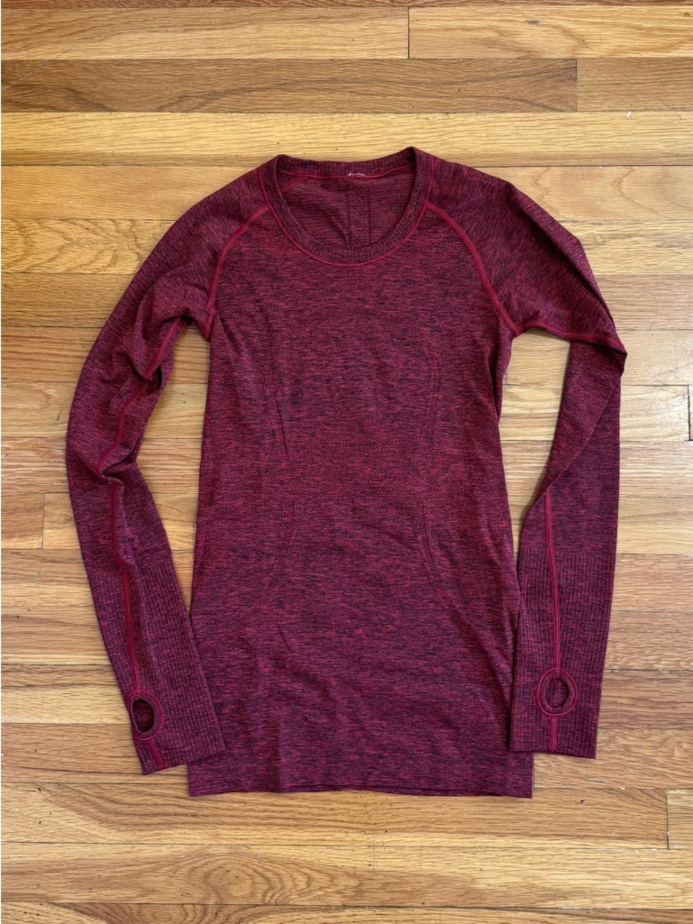 Lululemon Swiftly Tech Long Sleeve 2.0 Burgundy Womens size 4